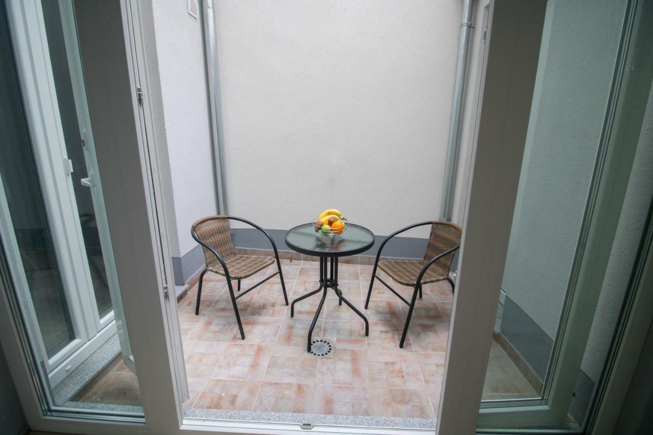 Villa M Mostar Bagian luar foto